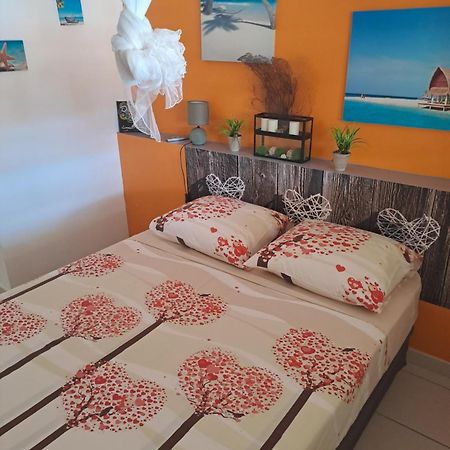 Sejour De Reve En Martinique 6 Pers Avec Piscine Apartment Les Trois-Ilets Luaran gambar
